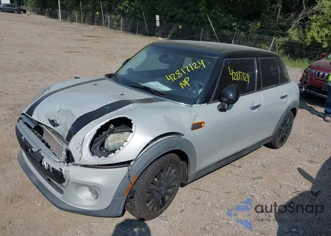 2015 Mini Hardtop Cooper z USA, uszkodzony, nr VIN WMWXS5C51FT828981